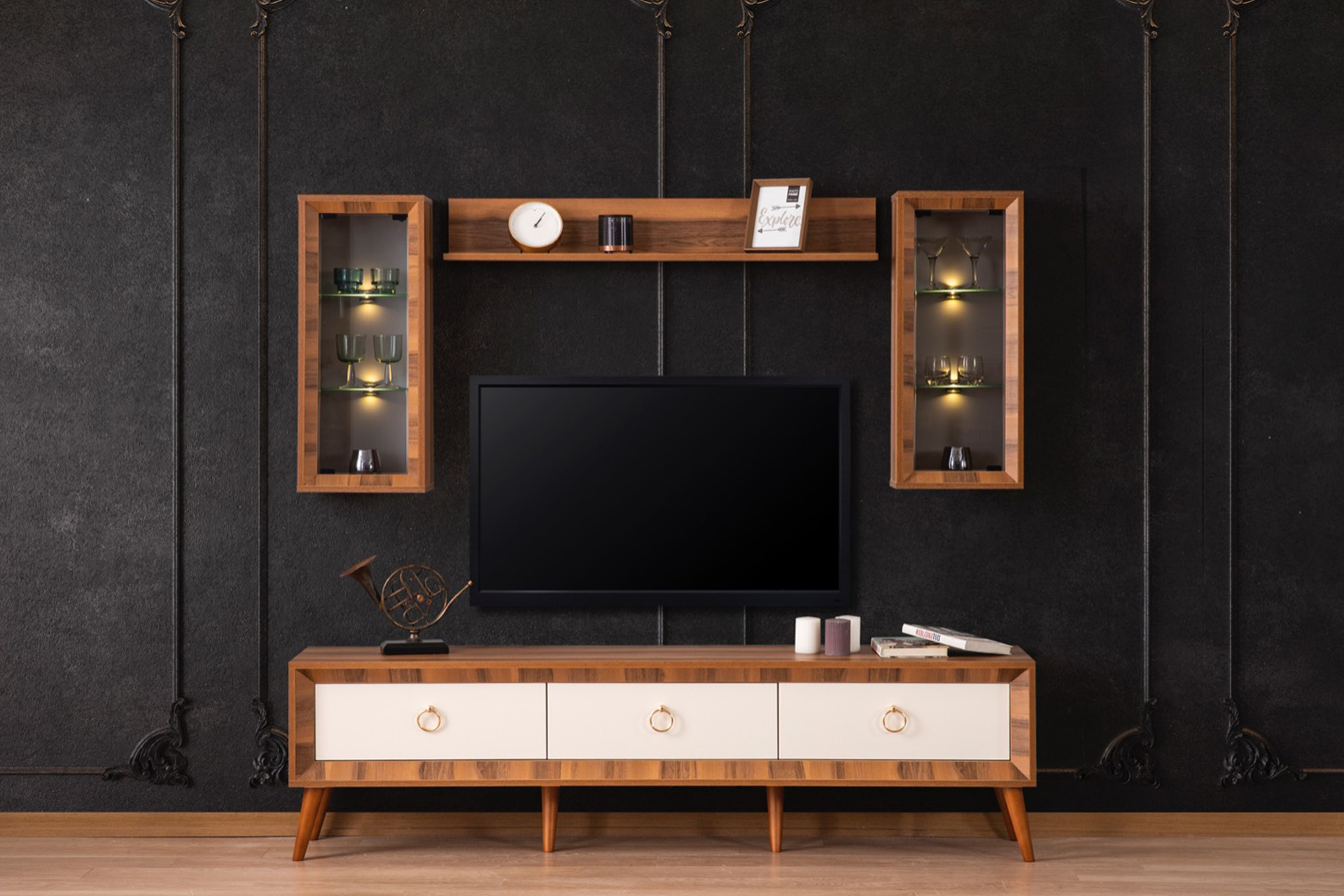 Nisan%20Tv%20Ünitesi