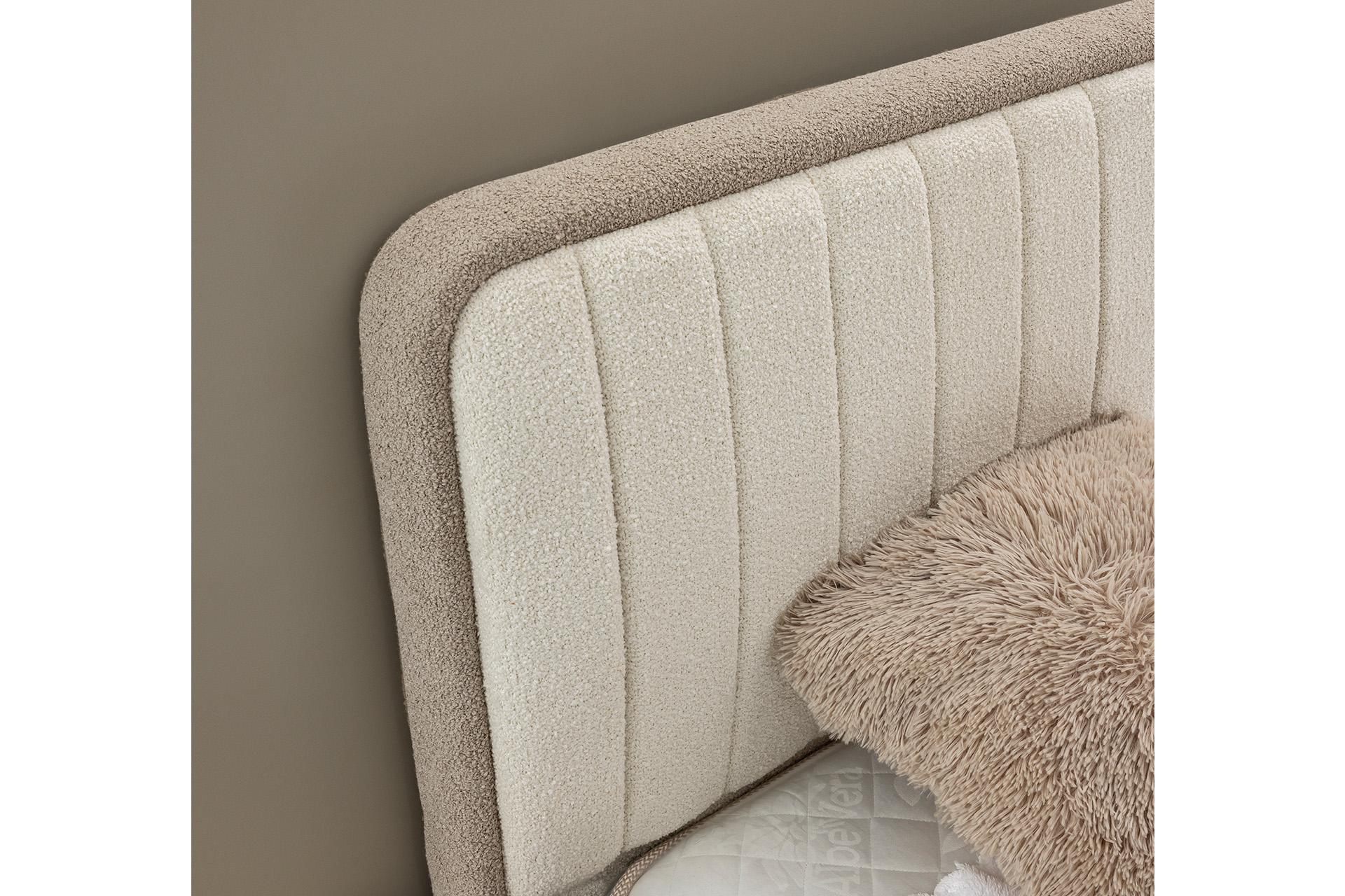 Nora%20Genç%20Odası